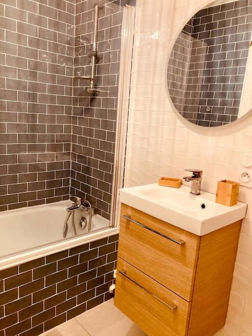 Le Boheme Parking Proche Centre Apartment Châteauroux
